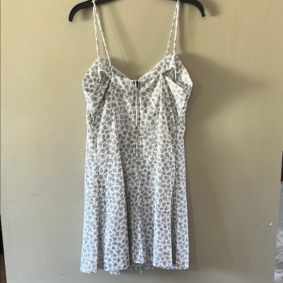 Vintage White Floral Spaghetti Strap Dress - Picture 5 of 6